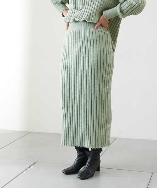 COLLAGE GALLARDAGALANTE（コラージュガリャルダガランテ）の「女性らしさ満点のリブニットセットアップ（セットアップ・レディース・オフホワイト/ミント・FREE）」の9枚目の写真