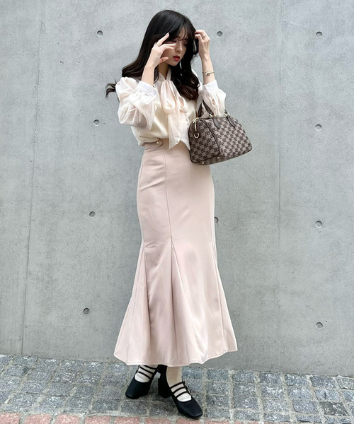 titty＆Co. PETIT（ティティアンドコープティ）の「【titty&Co. PETIT】チェックタブマーメイドスカート（スカート・レディース・ベージュ/ブラック/ブラウン/アイボリー/ピンクベージュ・SMALL/MEDIUM/X-SMALL）」の5枚目の写真