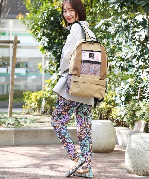 チチカカ（チチカカ）の「メッシュポケットリュック（バックパック/リュック・レディース・ブラック/ベージュ/カーキ・FREE）」の11枚目の写真