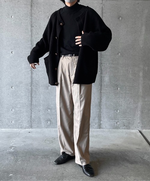 y/m by れぽすけ（イムバイレポスケ）の「センタープレスストレートスラックス（スラックス・メンズ・ベージュ/グレー・MEDIUM/LARGE）」の7枚目の写真