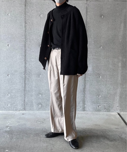 y/m by れぽすけ（イムバイレポスケ）の「センタープレスストレートスラックス（スラックス・メンズ・ベージュ/グレー・MEDIUM/LARGE）」の16枚目の写真