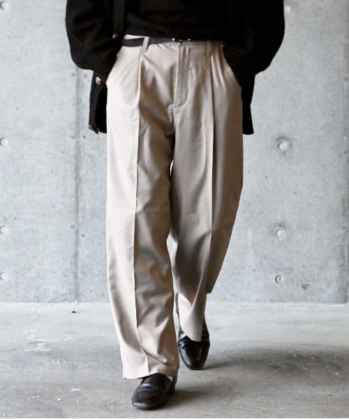 y/m by れぽすけ（イムバイレポスケ）の「センタープレスストレートスラックス（スラックス・メンズ・ベージュ/グレー・MEDIUM/LARGE）」の21枚目の写真