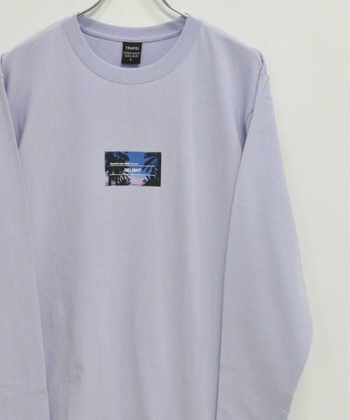 TRAP/U (トラップユー)の「フロント ボックスプリント コットン 天竺 ロングTシャツ(Tシャツ/カットソー・メンズ・ホワイト/パープル系その他/ブラック・L/M)」の1枚目の写真