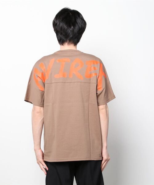 AVIREX（アヴィレックス）の「ビッグ ロゴ ルーズフィット Tシャツ 4 / S/S BIG LOGO LOOSE FIT T-SHIRT 4 / アヴィレックス / AVIREX（Tシャツ/カットソー・メンズ・ブラック/オフホワイト/グリーン/パープル/カーキ・MEDIUM/X-LARGE/LARGE/XX-LARGE）」の10枚目の写真