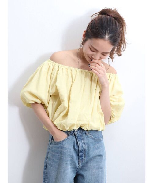 Ungrid(アングリッド)の「リネン混ボリュームオフショルブラウス(シャツ/ブラウス・レディース・ブラック/オフホワイト/イエロー・FREE)」の18枚目の写真