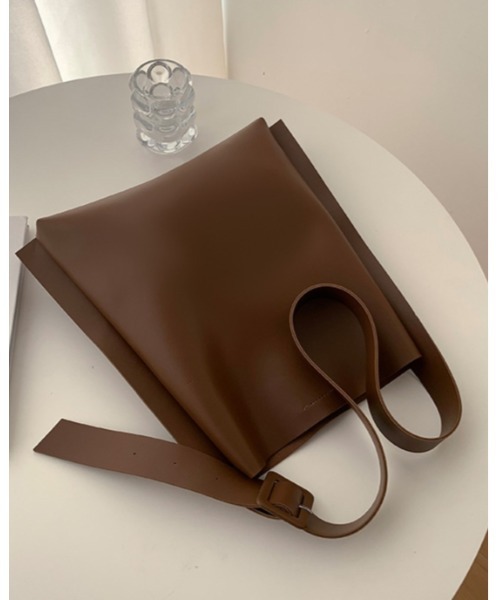 Ritzy（リッツィー）の「スクエアショルダーバッグ（ショルダーバッグ・レディース・ブラック/ベージュ/ブラウン/アイボリー・FREE）」の22枚目の写真