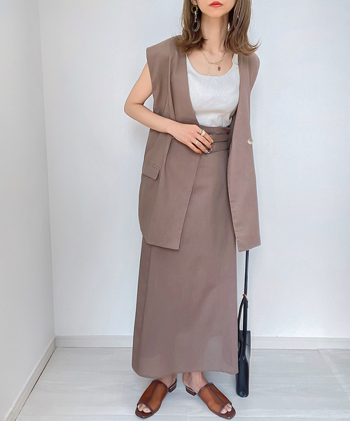 JUNOAH（ジュノア）の「リネン混オープンサイドベスト（ベスト・レディース・アイボリー/ブラック/モカ/ベージュ・FREE）」の17枚目の写真