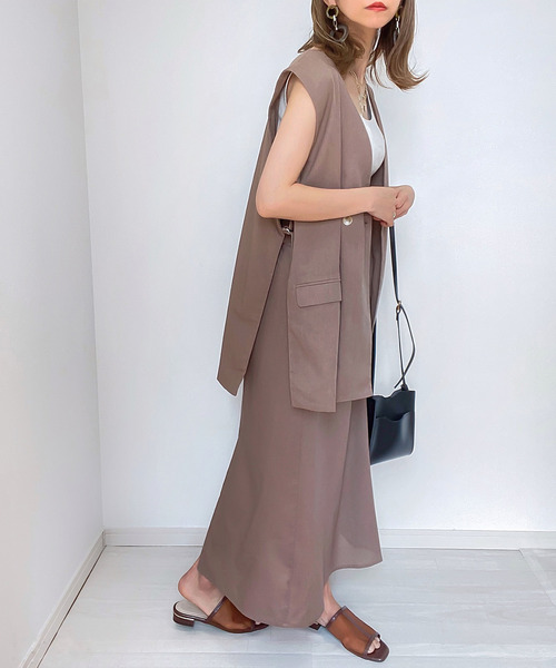 JUNOAH（ジュノア）の「リネン混オープンサイドベスト（ベスト・レディース・アイボリー/ブラック/モカ/ベージュ・FREE）」の18枚目の写真