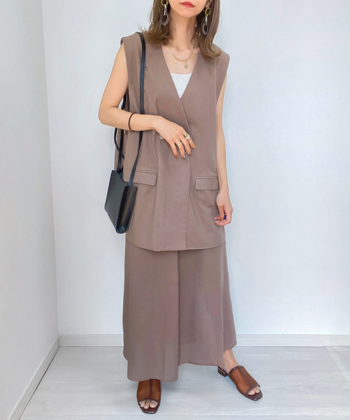 JUNOAH（ジュノア）の「リネン混オープンサイドベスト（ベスト・レディース・アイボリー/ブラック/モカ/ベージュ・FREE）」の19枚目の写真