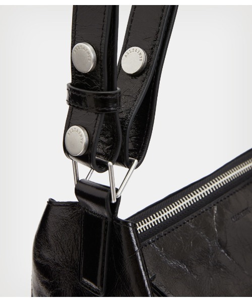ALLSAINTS レザー ボディバッグ 黒 ALLSAINTS（オールセインツ）の「KITA LEATHER CROSSBODY BAG
