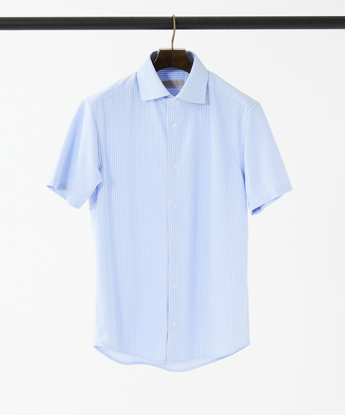 ABAHOUSE GRAY(アバハウスグレイ)の「【Comfeel】吸汗速乾 半袖 シャツ(シャツ/ブラウス・メンズ・ホワイト/ブルー系その他/ブルー系その他2/ブルー系その他3・44/46/48/50)」の1枚目の写真