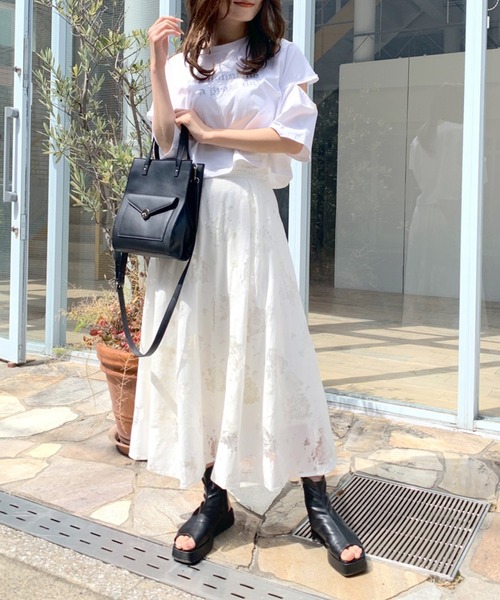 OLIVE des OLIVE(オリーブデオリーブ)の「レースマキシフレアスカート(スカート・レディース・オフホワイト/ブラック・FREE)」の10枚目の写真