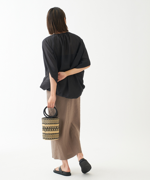 journal standard L'essage（ジャーナルスタンダードレサージュ）の「ブライトロン ドルマンブラウス（シャツ/ブラウス・レディース・ブラック/ブラウン/ベージュ・FREE）」の7枚目の写真