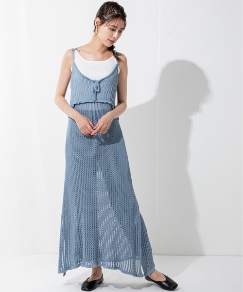 MILLION CARATS（ミリオンカラッツ）の「夏のスタイリングを格上げする麻タッチがシーズンムードを高めるキャミニットワンピース（ワンピース・レディース・ブラック/ベージュ/ブルー・FREE）」の10枚目の写真
