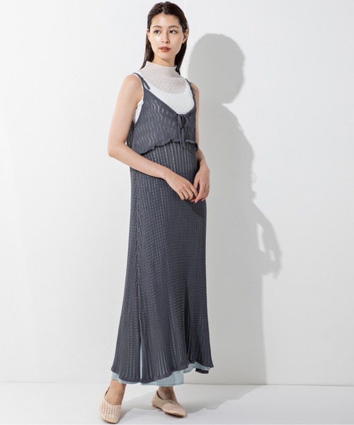 MILLION CARATS（ミリオンカラッツ）の「夏のスタイリングを格上げする麻タッチがシーズンムードを高めるキャミニットワンピース（ワンピース・レディース・ブラック/ベージュ/ブルー・FREE）」の17枚目の写真