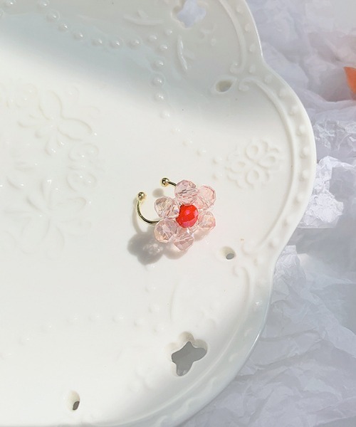 セール】YU-KA : ビーズフラワーイヤーカフ / BEADED FLOWER EAR CUFF(イヤーカフ)|yu-ka(ユーカ)のファッション通販 - ZOZOTOWN セール】YU-KA : ビーズフラワーイヤーカフ / BEADED FLOWER EAR CUFF(イヤーカフ)|yu-ka(ユーカ)のファッション通販 - ZOZOTOWN