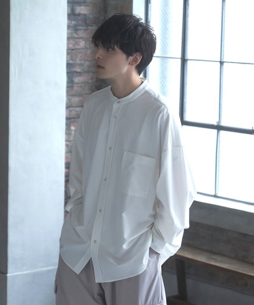 Alpinus(アルピナス)の「Alpinus - smooth loose band collar shirt /スムースルーズバンドカラーシャツ(シャツ/ブラウス・メンズ・ダークブルー/ホワイト/カーキ・SMALL/MEDIUM)」の6枚目の写真