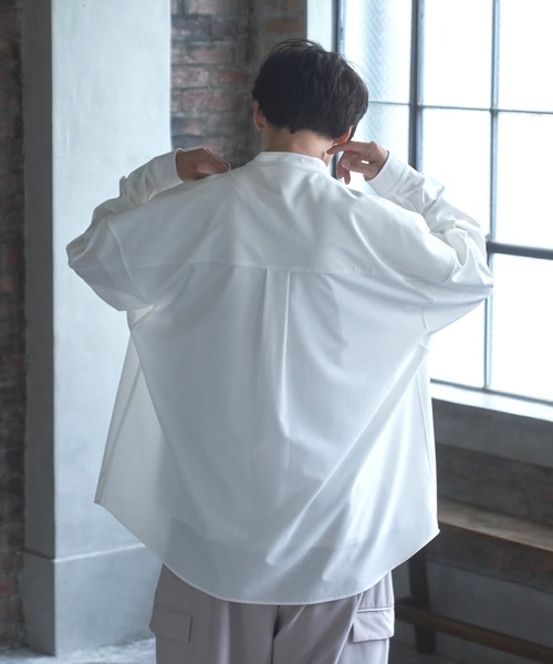 Alpinus(アルピナス)の「Alpinus - smooth loose band collar shirt /スムースルーズバンドカラーシャツ(シャツ/ブラウス・メンズ・ダークブルー/ホワイト/カーキ・SMALL/MEDIUM)」の8枚目の写真