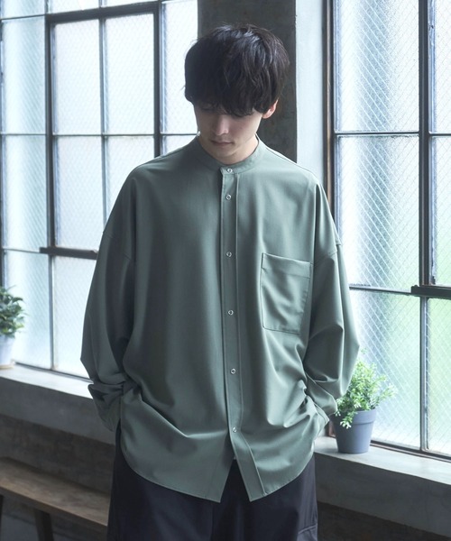 Alpinus(アルピナス)の「Alpinus - smooth loose band collar shirt /スムースルーズバンドカラーシャツ(シャツ/ブラウス・メンズ・ダークブルー/ホワイト/カーキ・SMALL/MEDIUM)」の14枚目の写真
