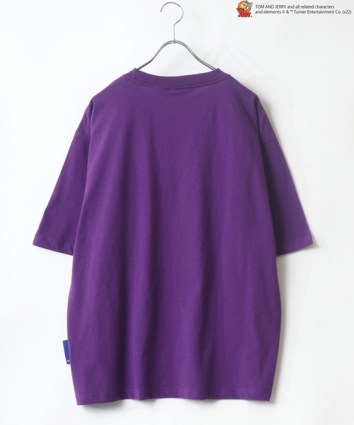 Tom＆Jerry（トムアンドジェリー）の「Tom＆Jerry/トム＆ジェリー アーチロゴ リンガー ファイヤーカー ビッグシルエットTシャツ（Tシャツ/カットソー・レディース・ホワイト/ブラック系その他2/パープル系その他/ホワイト系その他2/ホワイト系その他3/ブラック系その他/ホワイト系その他/グレー/ブルー・M/L）」の17枚目の写真