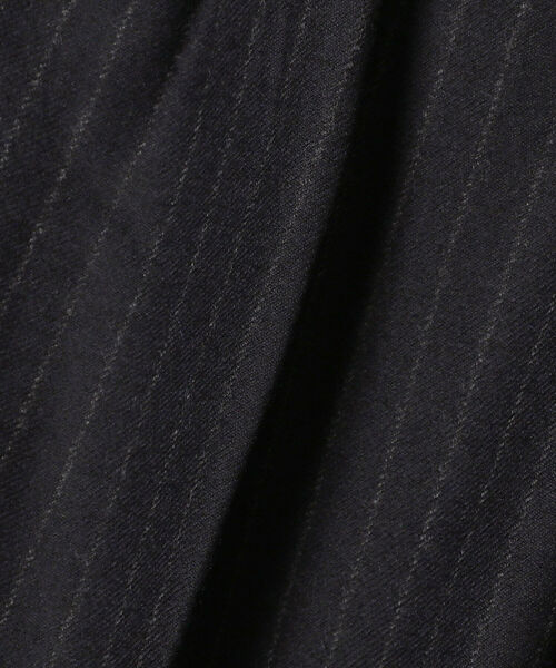 BEAMS LIGHTS(ビームスライツ)の「BEAMS LIGHTS / フラノ ストライプ カーゴ スラックス(スラックス・メンズ・ネイビー/グレー・SMALL/MEDIUM/LARGE)」の4枚目の写真