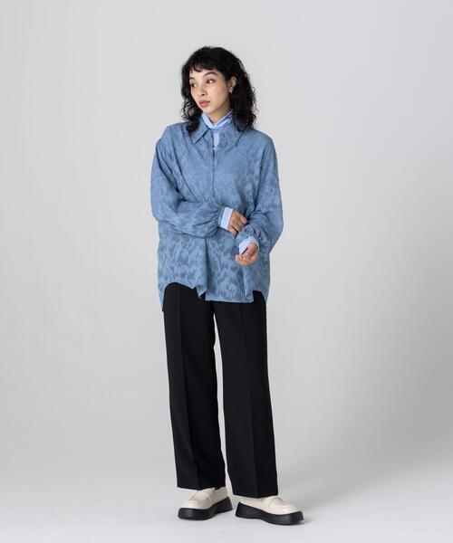 CITEN（シテン）の「＜CITEN＞カットジャカードボリュームスリーブ シャツ（シャツ/ブラウス・レディース・ライトブルー/ブラック/オフホワイト・FREE）」の4枚目の写真