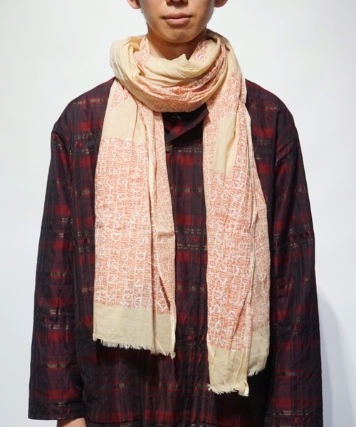 Badhiya（バディ―ヤ）の「stole-pattarn6-（ストール/ショール・メンズ・レッド・FREE）」の4枚目の写真