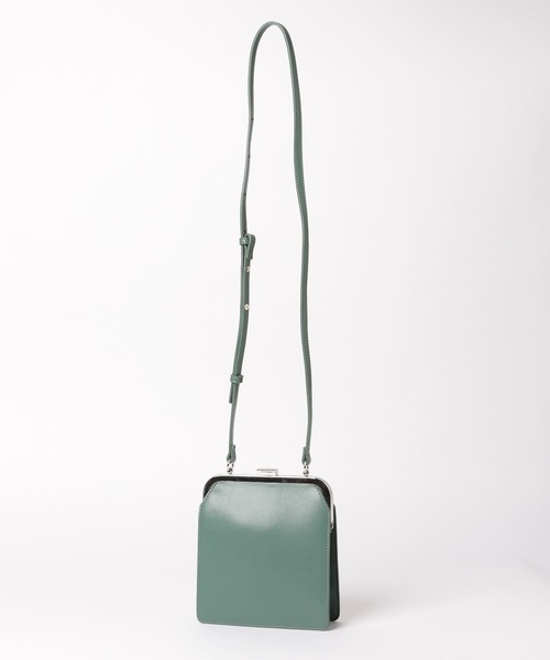 LAKOLE（ラコレ）の「がま口スクエアミニショルダーバッグ / 353294（ショルダーバッグ・レディース・ブラック/グリーン/グレイッシュベージュ/ダークグリーン・FREE）」の8枚目の写真