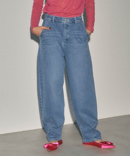 FEKETE（フェケテ）の「WIDE CURVE DENIM / ワイドカーブデニム（デニムパンツ・メンズ・インディゴブルー/ブルー・SMALL/MEDIUM/LARGE）」の3枚目の写真