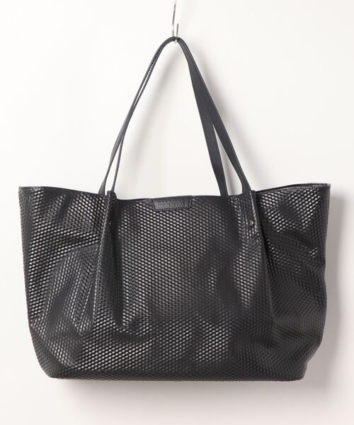 MONSIEUR NICOLE（ムッシュニコル）の「グラフィック型押し