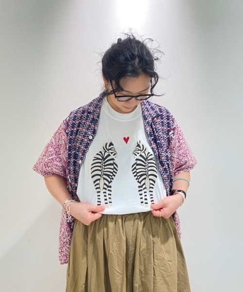 Bohemians ボヘミアンス Love Zebra Loose Tee ラブゼブラルーズｔシャツ Tシャツ カットソー Bohemians ボヘミアンズ のファッション通販 Zozotown