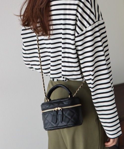 BLUEEAST（ブルーイースト）の「チェーンショルダー キルティングバニティーバック（ショルダーバッグ・レディース・ホワイト/ブラック/ピンク・FREE）」の17枚目の写真