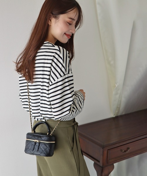 BLUEEAST（ブルーイースト）の「チェーンショルダー キルティングバニティーバック（ショルダーバッグ・レディース・ホワイト/ブラック/ピンク・FREE）」の22枚目の写真