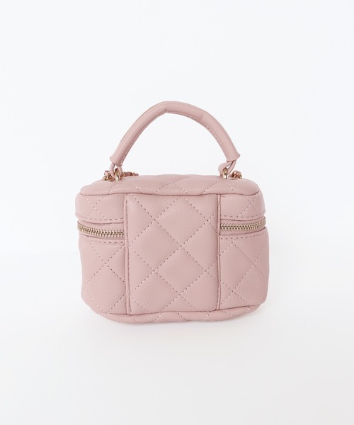 BLUEEAST（ブルーイースト）の「チェーンショルダー キルティングバニティーバック（ショルダーバッグ・レディース・ホワイト/ブラック/ピンク・FREE）」の7枚目の写真