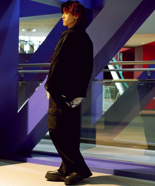 G.O.C(ジーオーシー)の「フラップポケットバルーンZIPブルゾン(ブルゾン・メンズ・ブルー/オフホワイト/ブラック・LARGE/MEDIUM)」の5枚目の写真