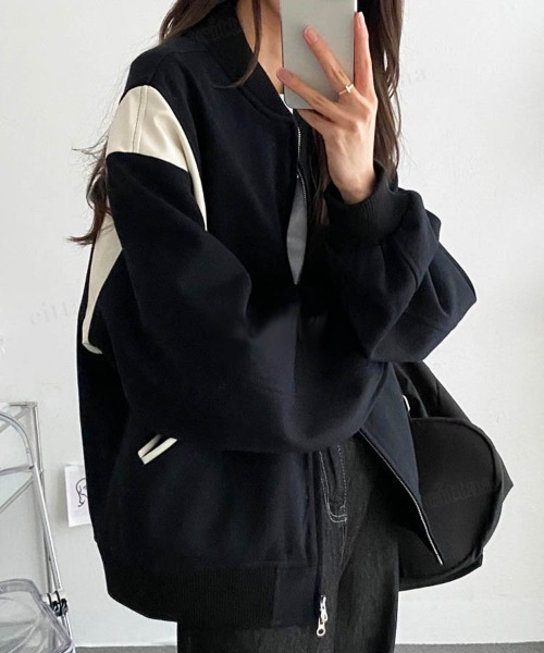 22 Aw 秋冬 韓国ファッション アウター レディース 配色ラインオーバーサイズブルゾン Ma 1風 ブルゾン Dalfwin ダールフィン の ファッション通販 Zozotown