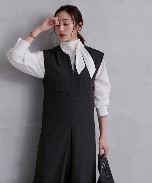 UR'S（ユアーズ）の「キーネックフロントタックジャンパースカート（ワンピース・レディース・ライトベージュ/チャコール/ブラック/ライトグレー・L/S/M）」の14枚目の写真