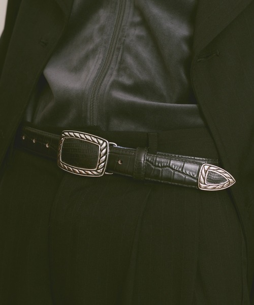 soerte（ソエルテ）の「Cow leather switching belt/リアルレザー切替えベルト（ベルト・メンズ・ブラック/ブラウン・FREE）」の2枚目の写真