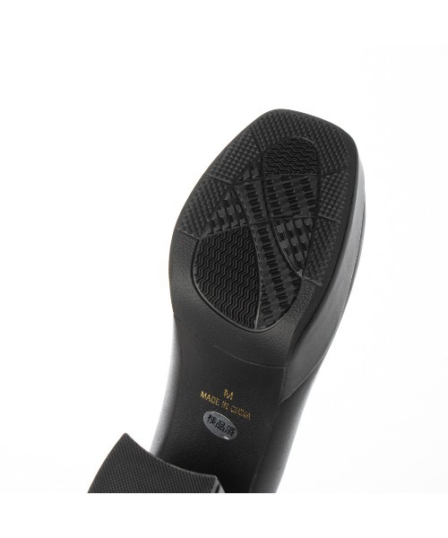 Elvis Luce（エルビスルーチェ）の「ElvisLuce(エルビスルーチェ)ビット付きチャンキーヒールローファー（パンプス・レディース・ブラック/ブラック系その他/ダークブラウン・M/S/L/LL）」の16枚目の写真