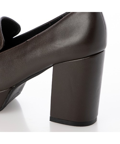 Elvis Luce（エルビスルーチェ）の「ElvisLuce(エルビスルーチェ)ビット付きチャンキーヒールローファー（パンプス・レディース・ブラック/ブラック系その他/ダークブラウン・M/S/L/LL）」の13枚目の写真