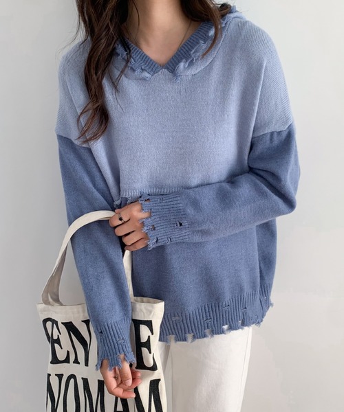 ECLIN(エクラン)の「ダメージ加工フーディニットプルオーバー(ニット/セーター・レディース・ベージュ/ブルー・M/L)」の11枚目の写真