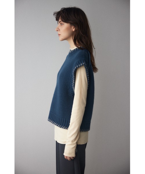 BLACK BY MOUSSY（ブラックバイマウジー）の「hand knit stitch vest（ハンドニットステッチベスト）（ベスト・レディース・カーキ/ブルー/オフホワイト・FREE）」の6枚目の写真