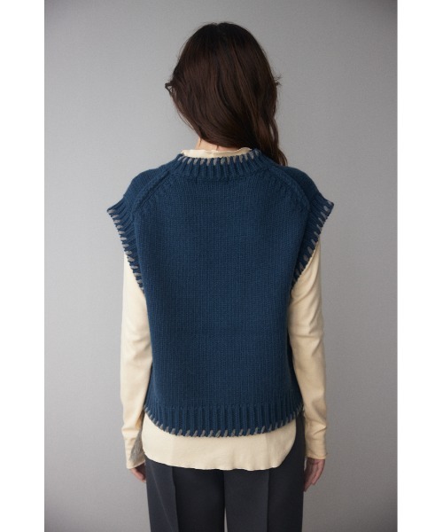 BLACK BY MOUSSY（ブラックバイマウジー）の「hand knit stitch vest（ハンドニットステッチベスト）（ベスト・レディース・カーキ/ブルー/オフホワイト・FREE）」の7枚目の写真
