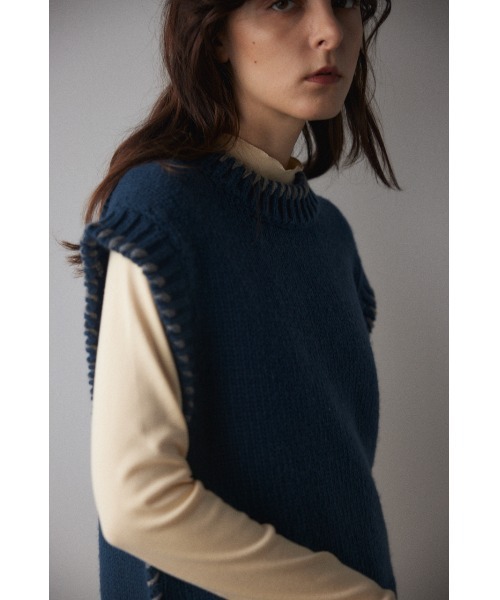 BLACK BY MOUSSY（ブラックバイマウジー）の「hand knit stitch vest（ハンドニットステッチベスト）（ベスト・レディース・カーキ/ブルー/オフホワイト・FREE）」の8枚目の写真