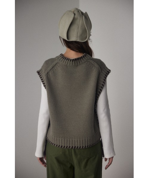 BLACK BY MOUSSY（ブラックバイマウジー）の「hand knit stitch vest（ハンドニットステッチベスト）（ベスト・レディース・カーキ/ブルー/オフホワイト・FREE）」の16枚目の写真