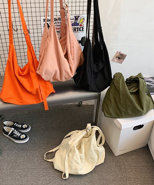 Revo.（レボ）の「キャンバス クロス ショルダーバッグ（ショルダーバッグ・レディース・アイボリー/ブラック/カーキ/オレンジ・FREE）」の18枚目の写真