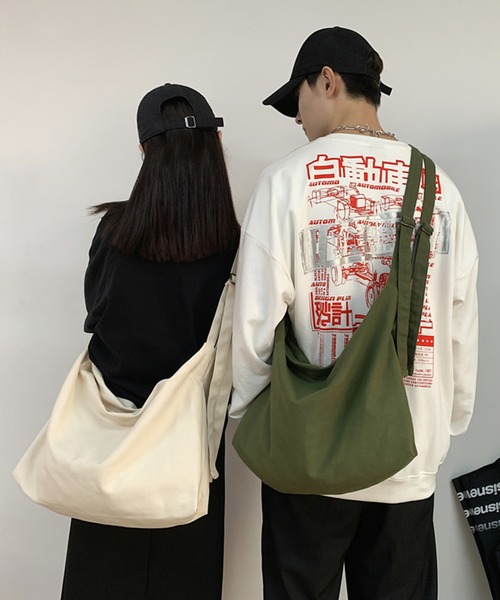 Revo.（レボ）の「キャンバス クロス ショルダーバッグ（ショルダーバッグ・レディース・アイボリー/ブラック/カーキ/オレンジ・FREE）」の20枚目の写真