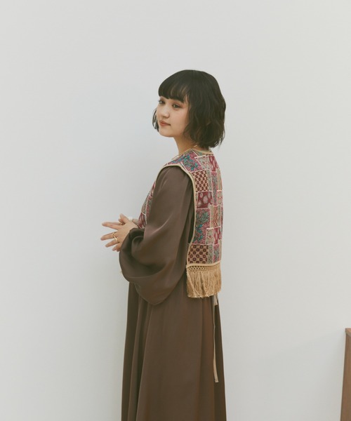 moi tytto(モイテュット)の「ゴブランフリンジベスト(ベスト・レディース・レッド系その他/グリーン系その他・FREE)」の16枚目の写真