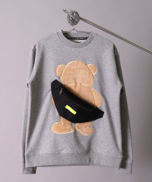 LUXE/R(ラグジュ)の「(RM)【ユニセックス】【LUXE/R】バッグ付き ボア & くまさん ワッペン スウェット プルオーバー(スウェット・メンズ・ホワイト/ブラック/グレー・MEDIUM/LARGE)」の16枚目の写真