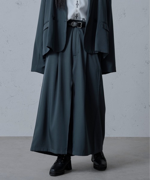 Ellno Loset(エルノロゼット)の「スリットスカンツ(その他パンツ・メンズ・ブラック/ダークブルー・MEDIUM/LARGE/SMALL)」の19枚目の写真